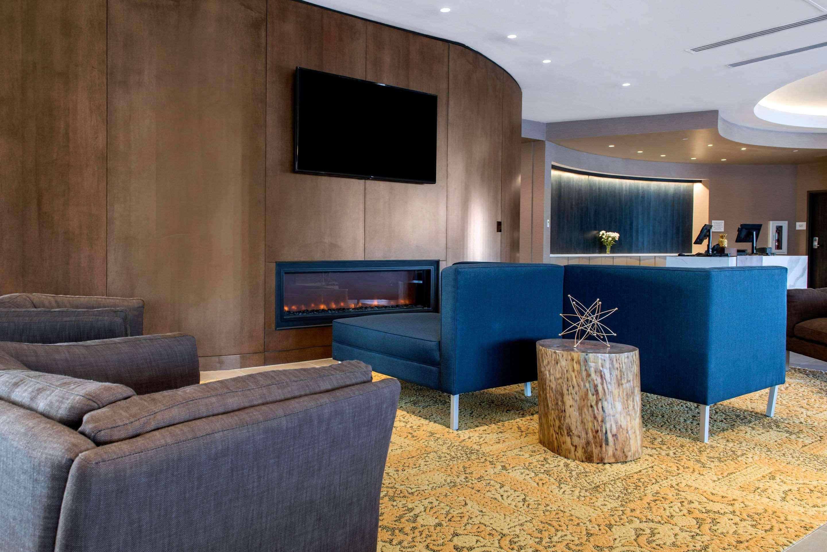 Готель Wyndham Westfield Екстер'єр фото