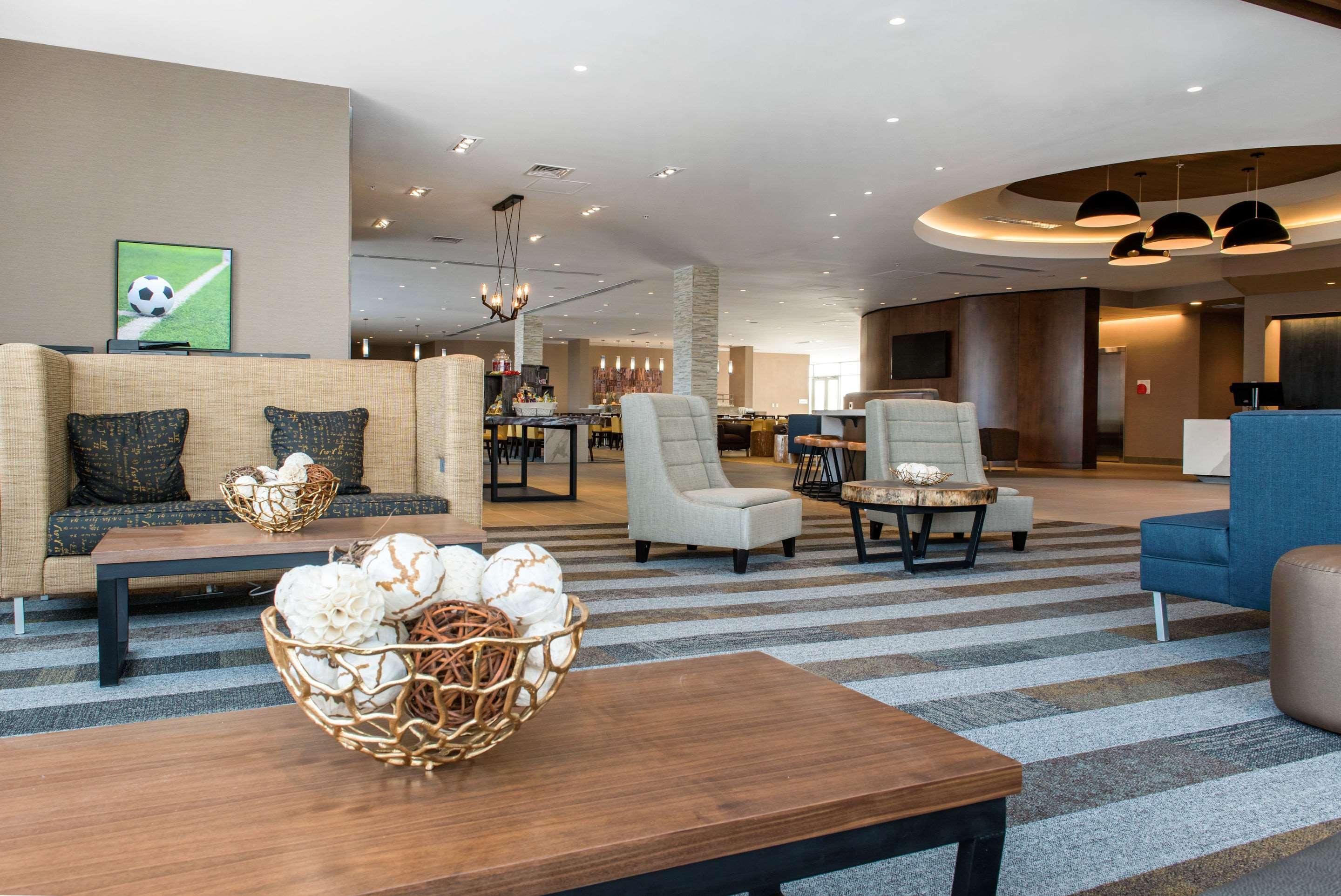 Готель Wyndham Westfield Екстер'єр фото