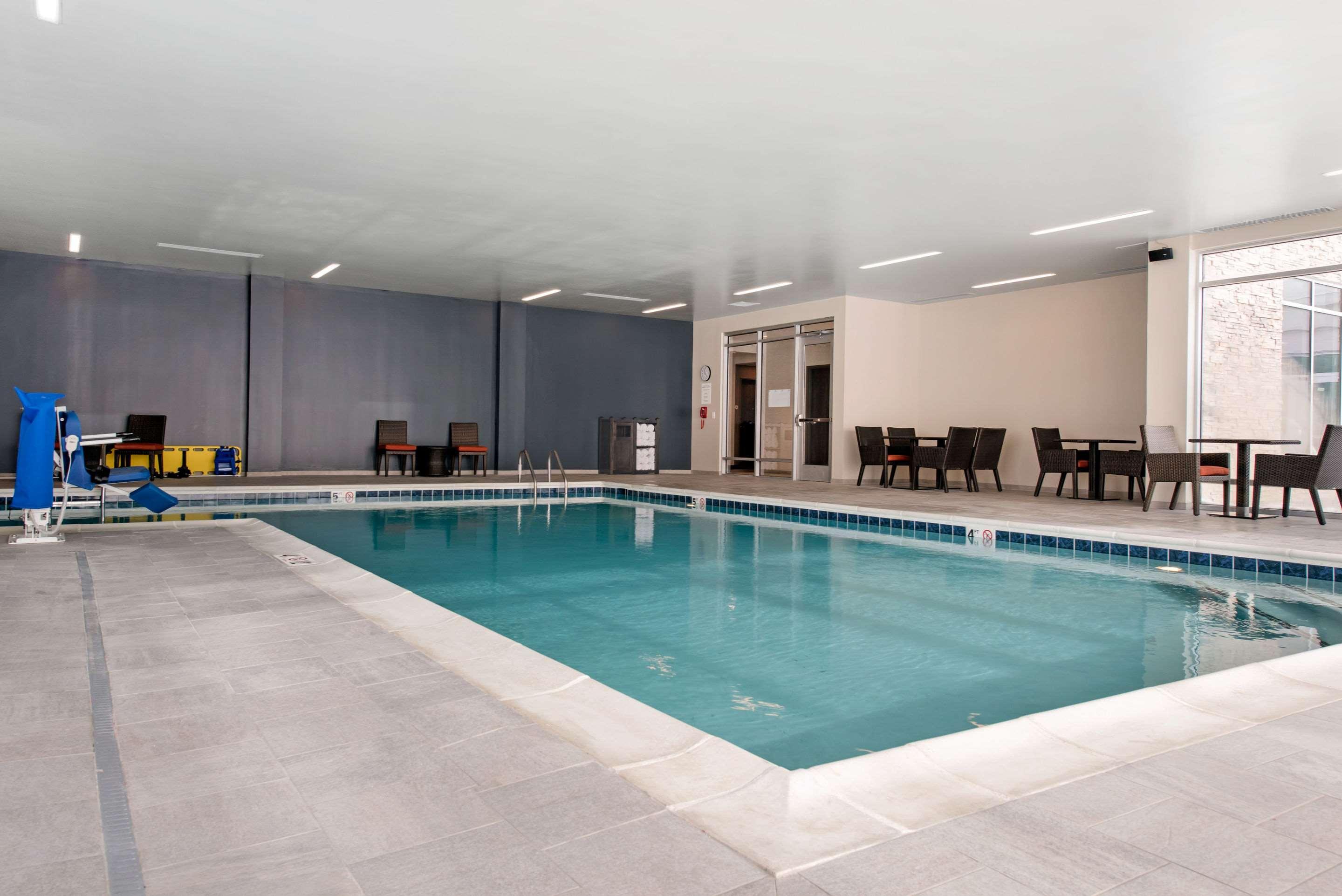 Готель Wyndham Westfield Екстер'єр фото
